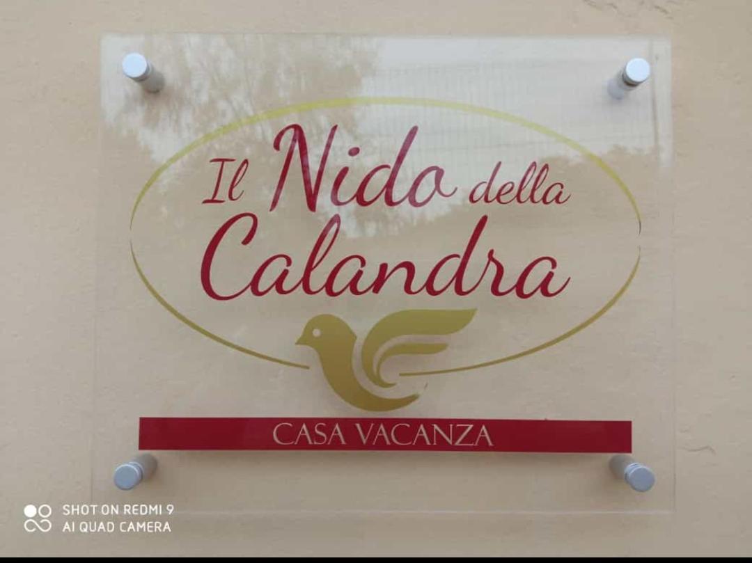 Ferienwohnung Il Nido Della Calandra Tuglie Exterior foto