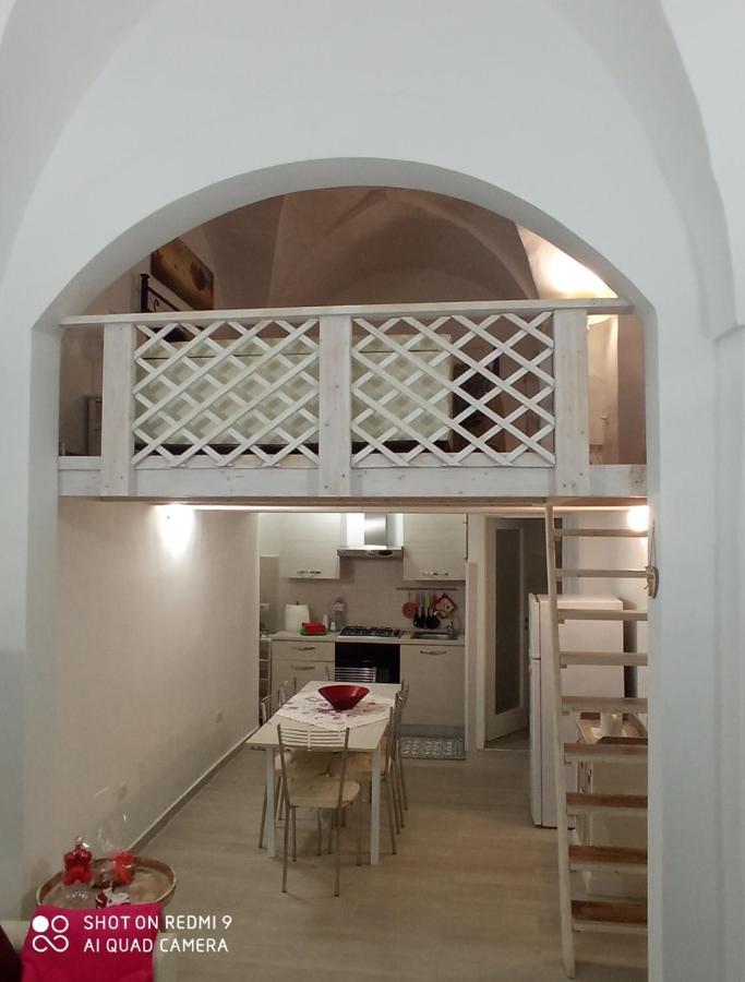 Ferienwohnung Il Nido Della Calandra Tuglie Exterior foto